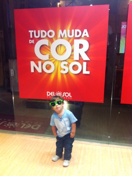 Del Sol store customer in Buzios, Brazil